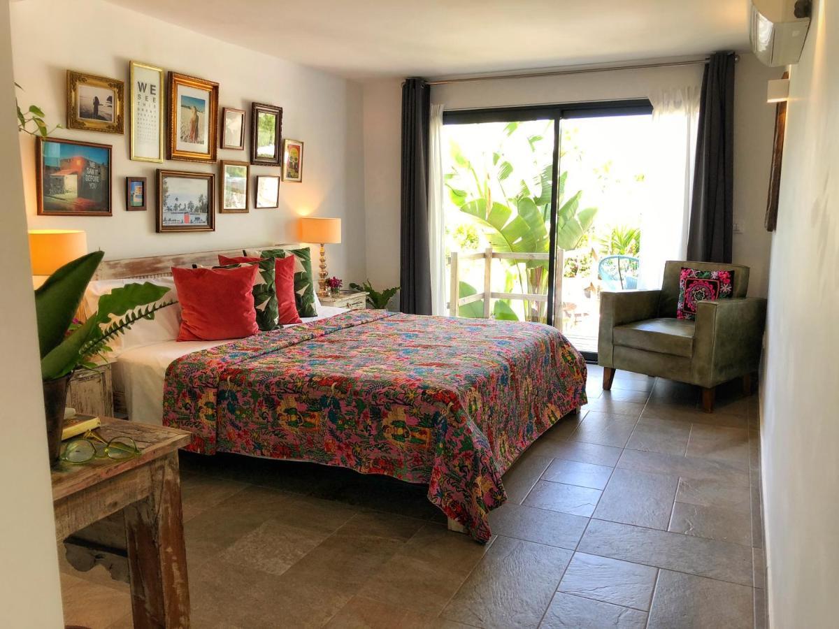 Bed and breakfast One Thousand Waves *
